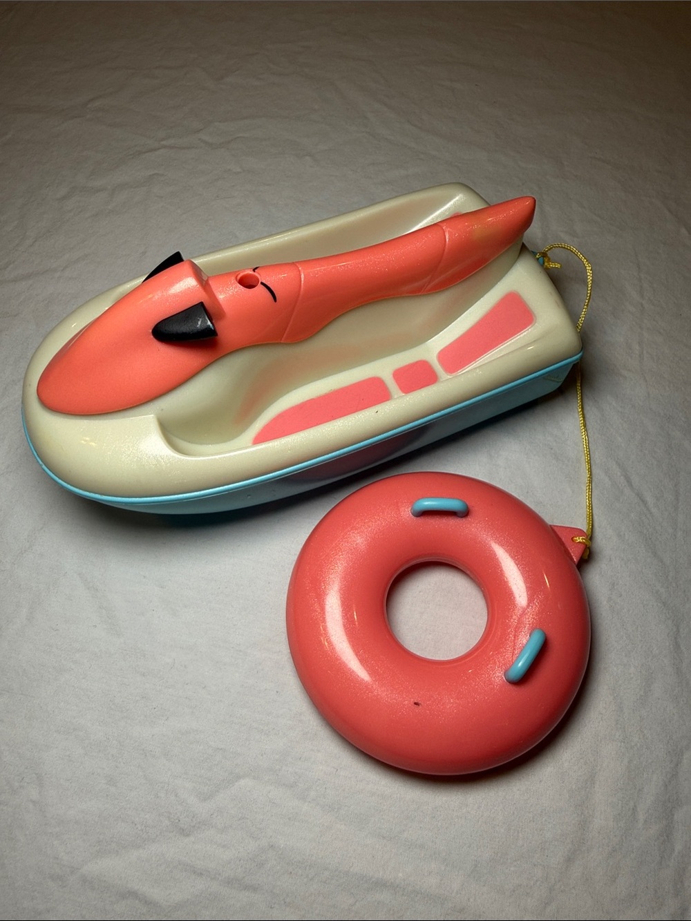 Bratz Lil Bratz Beach Bash Water Cruiser Jet Ski MGA Entertainment 2005 VGUC